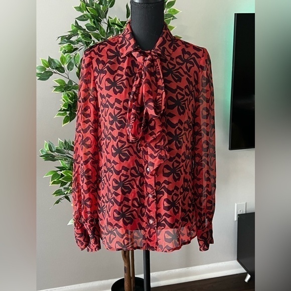 J. CREW COLLECTION Silk "Secretary Ribbon" Blousesz 2 - Picture 5 of 9